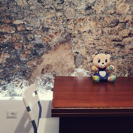 Casetta Nel Centro Storico Apartment Norma Ngoại thất bức ảnh