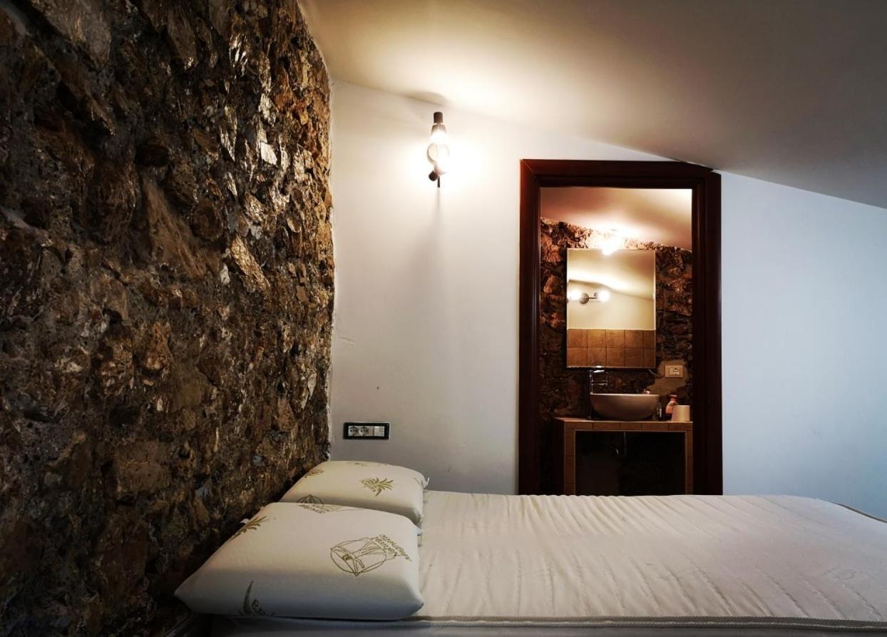 Casetta Nel Centro Storico Apartment Norma Ngoại thất bức ảnh